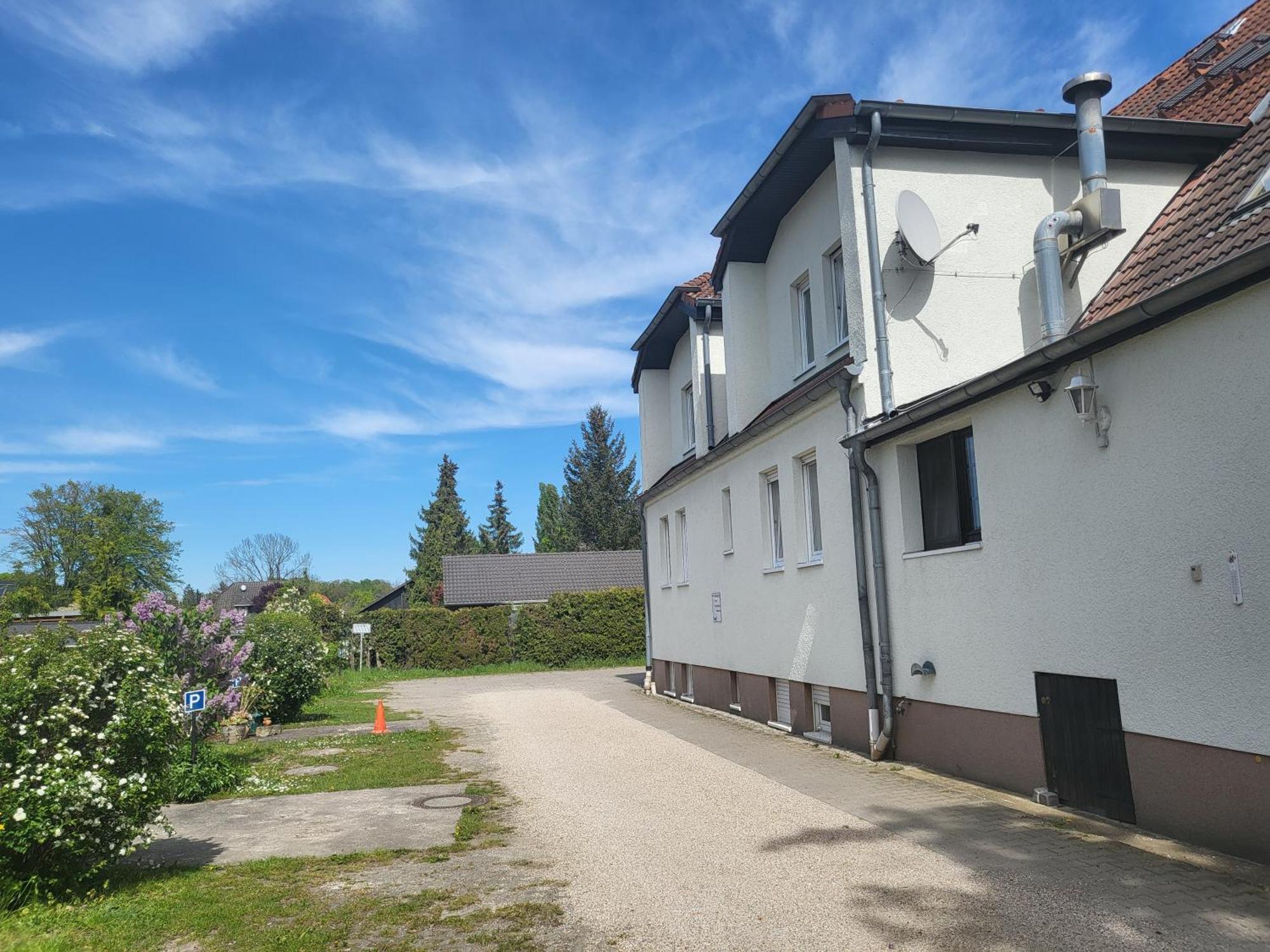 Landhotel "Zum Ersten Siedler" Brieselang Eksteriør bilde